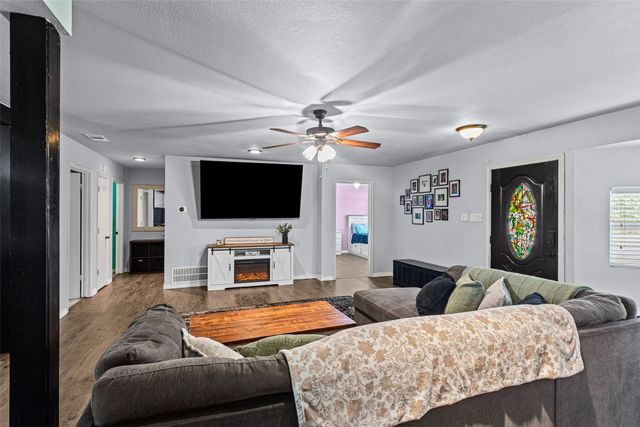 4403 Daugherty Court, Granbury, TX 76049