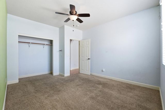 7082 E Ramona Way, Fresno, CA 93737