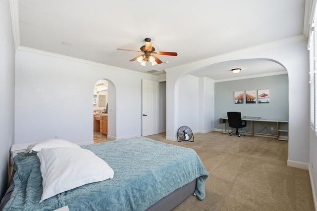 7082 E Ramona Way, Fresno, CA 93737