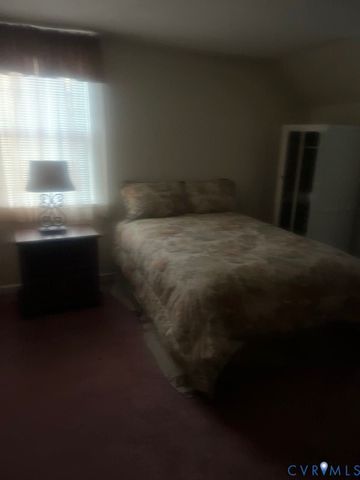 883 Chapmans Ford Rd, Greenville, VA 23847