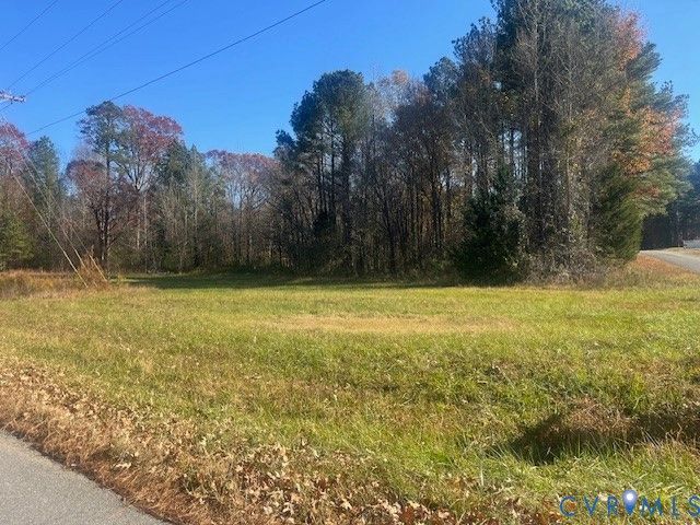 883 Chapmans Ford Rd, Greenville, VA 23847