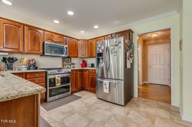 121 Pickens Court, Kingsport, TN 37663