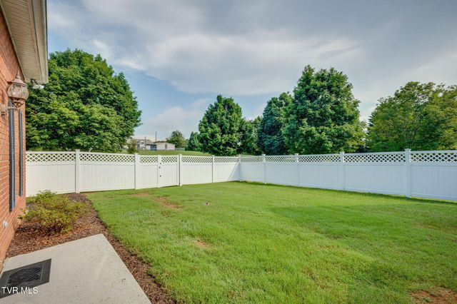 121 Pickens Court, Kingsport, TN 37663