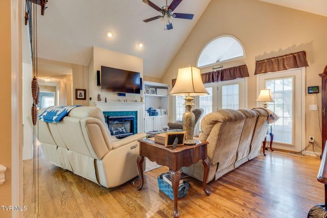 121 Pickens Court, Kingsport, TN 37663