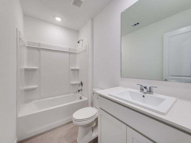 2045 Belgian Drive, Aubrey, TX 76227