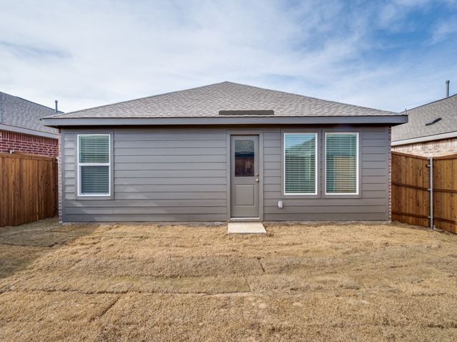 2045 Belgian Drive, Aubrey, TX 76227