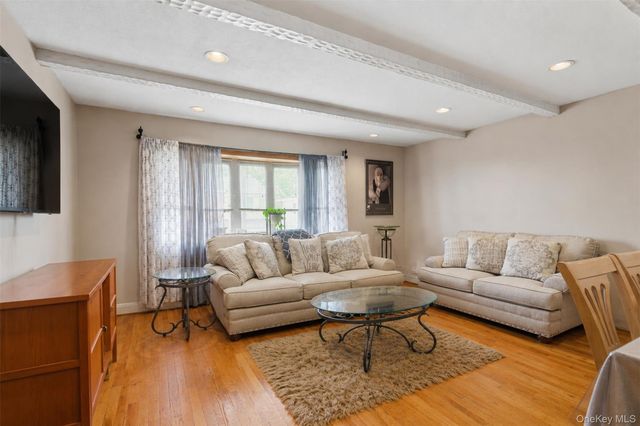 325 Glenbrook Avenue, Yonkers, NY 10705