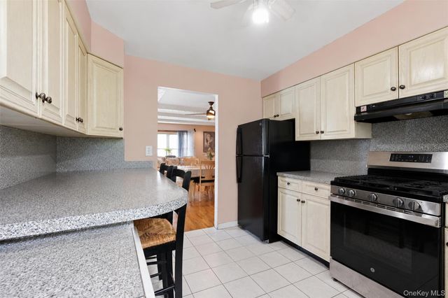 325 Glenbrook Avenue, Yonkers, NY 10705