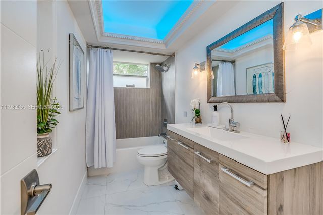 4212 Van Buren Street, Hollywood, FL 33021