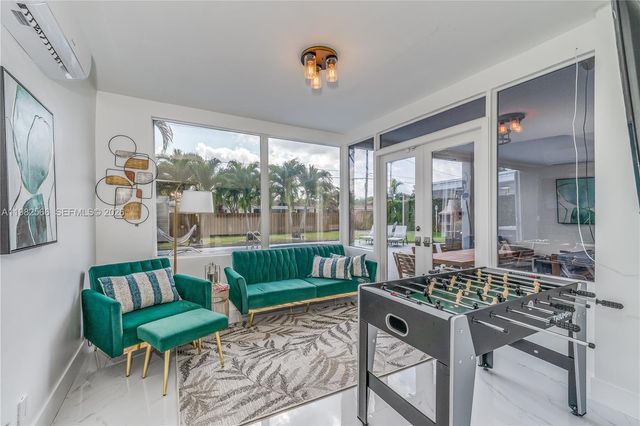 4212 Van Buren Street, Hollywood, FL 33021