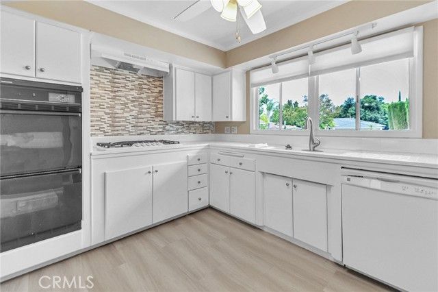 622 Esther Way, Redlands, CA 92373