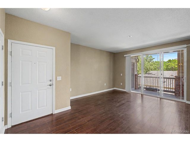 2133 Krisron Rd D-D203, Fort Collins, CO 80525