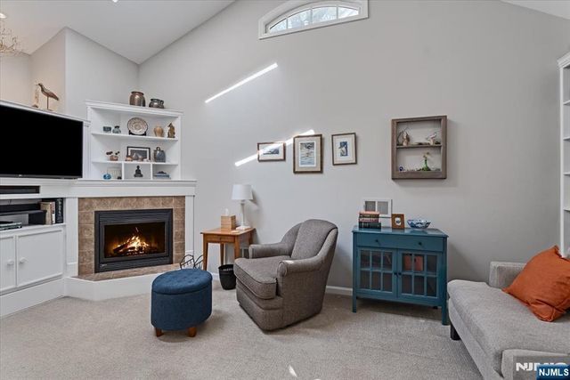 60 Oak Avenue, Tenafly, NJ 07670