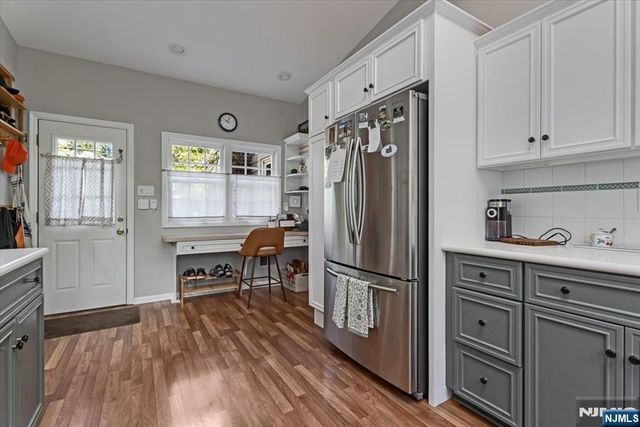 60 Oak Avenue, Tenafly, NJ 07670