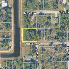 3618 61st ST W, Lehigh Acres, FL 33971
