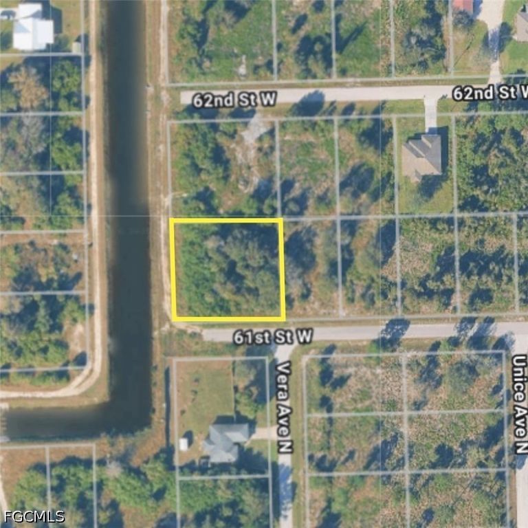 3618 61st ST W, Lehigh Acres, FL 33971