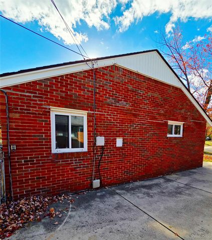 26354 Dale Court, Roseville, MI 48066