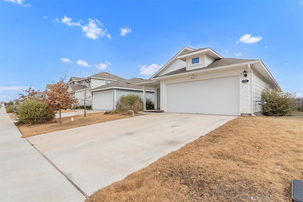 460 Delta CRST, Maxwell, TX 78656