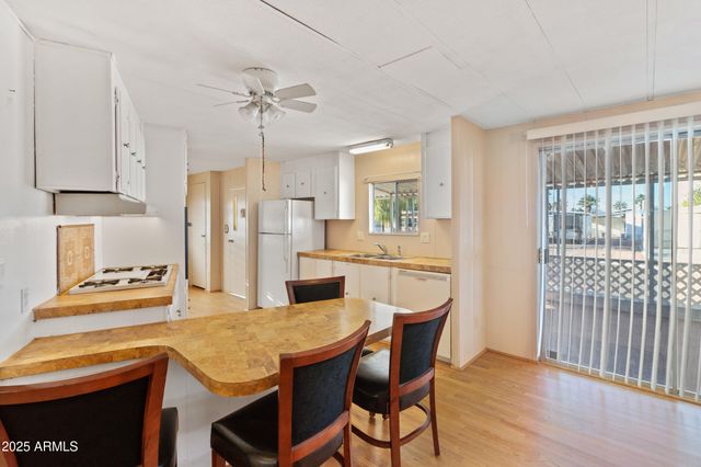 701 S DOBSON Road 225, Mesa, AZ 85202