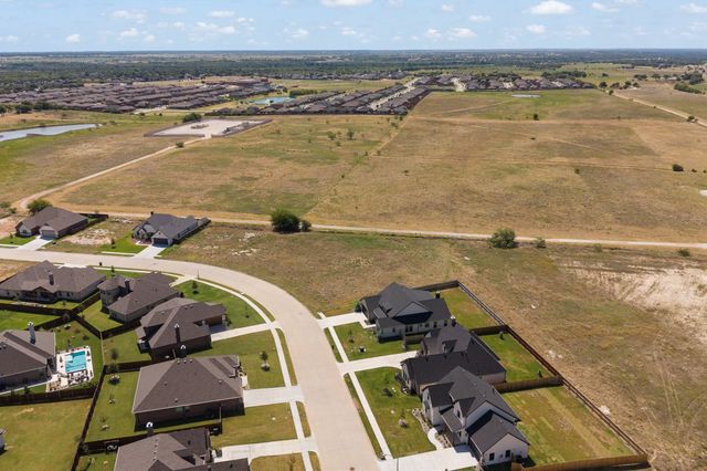 1823 Sudbury Drive, Cleburne, TX 76033