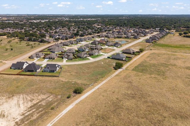1823 Sudbury Drive, Cleburne, TX 76033
