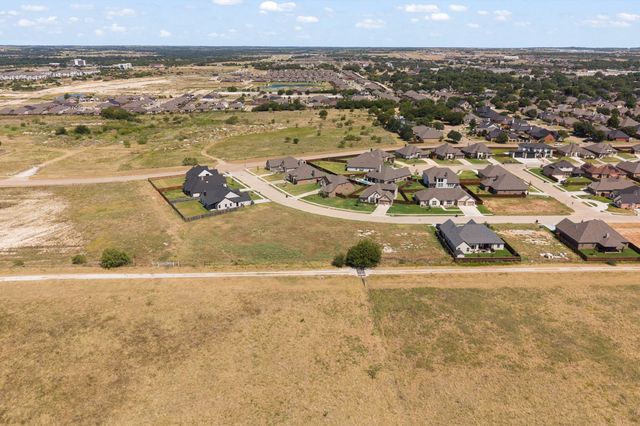 1823 Sudbury Drive, Cleburne, TX 76033