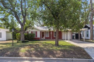 2303 4th Street, Brownwood, TX 76801