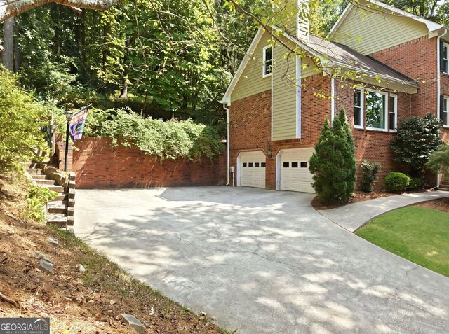 235 River Landing Drive, Roswell, GA 30075