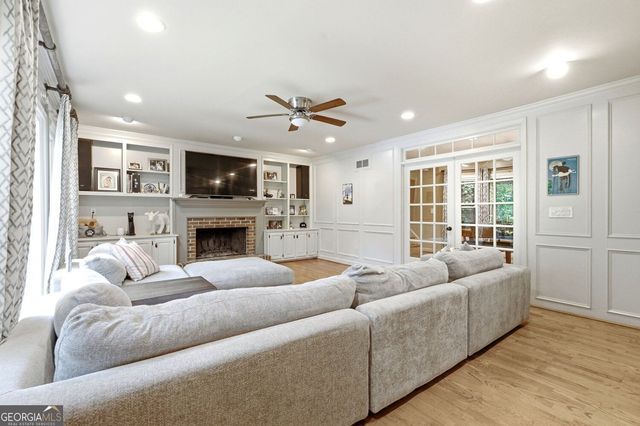 235 River Landing Drive, Roswell, GA 30075