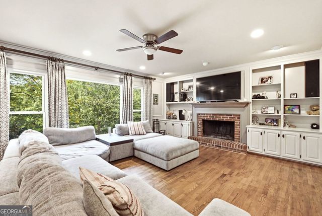 235 River Landing Drive, Roswell, GA 30075