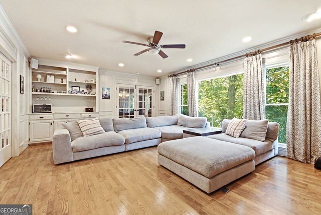 235 River Landing Drive, Roswell, GA 30075
