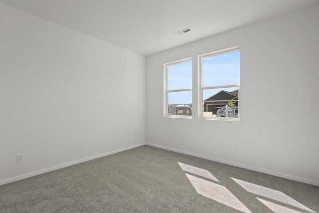 411 N ARCADIA Ave, Deer Park, WA 99006