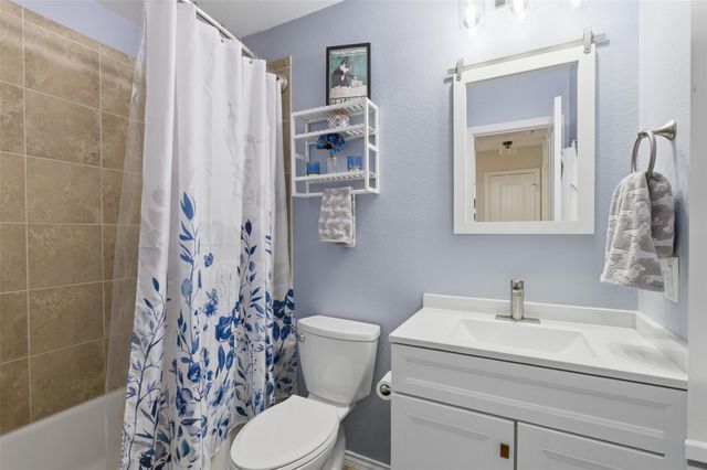 604 Mourning Dove LN, Leander, TX 78641
