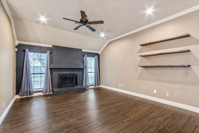 9508 Riviera Drive, Waco, TX 76712