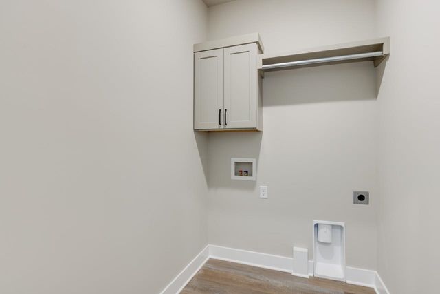 12005 W Cornelison St, Wichita, KS 67212