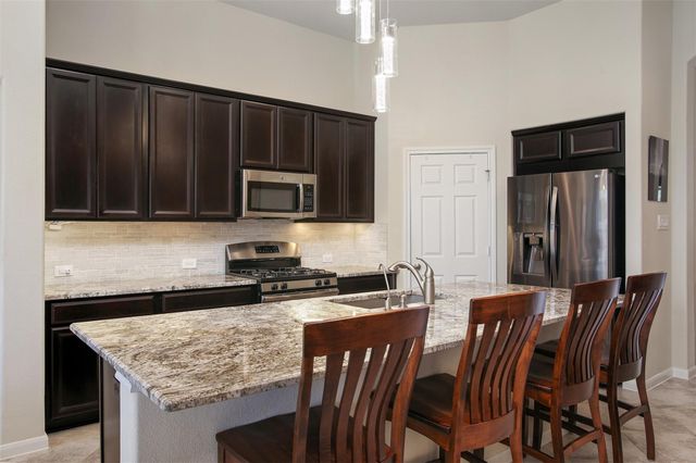 4803 Ladona Court, League City, TX 77573