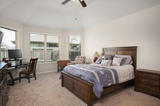 4803 Ladona Court, League City, TX 77573