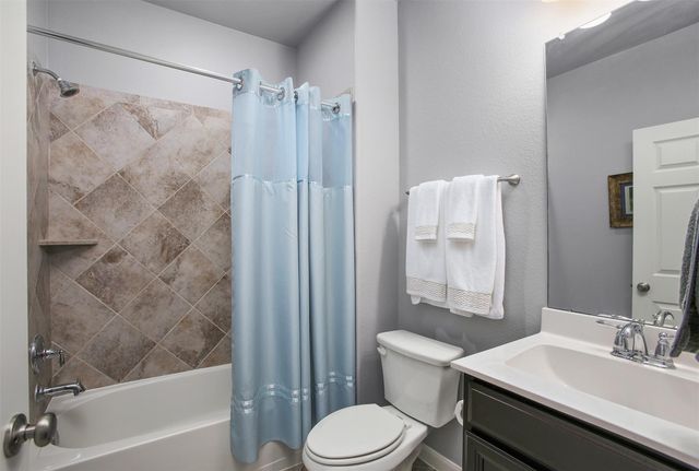 4803 Ladona Court, League City, TX 77573