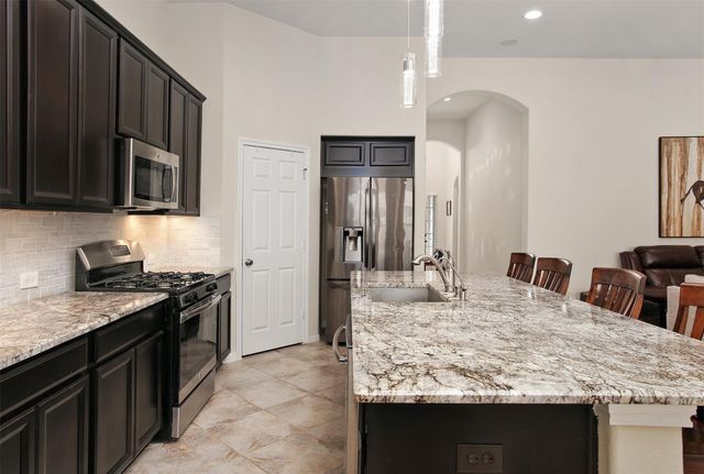 4803 Ladona Court, League City, TX 77573