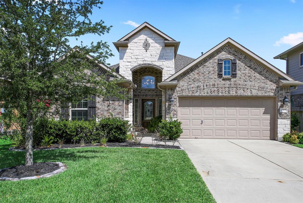 4803 Ladona Court, League City, TX 77573