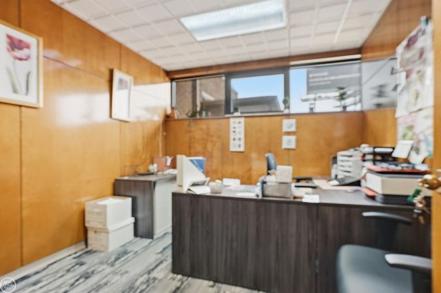 22655 S Chrysler Drive, Hazel Park, MI 48030