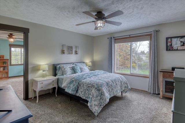 2222 S Progress Rd, Spokane, WA 99037