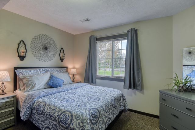 2222 S Progress Rd, Spokane, WA 99037