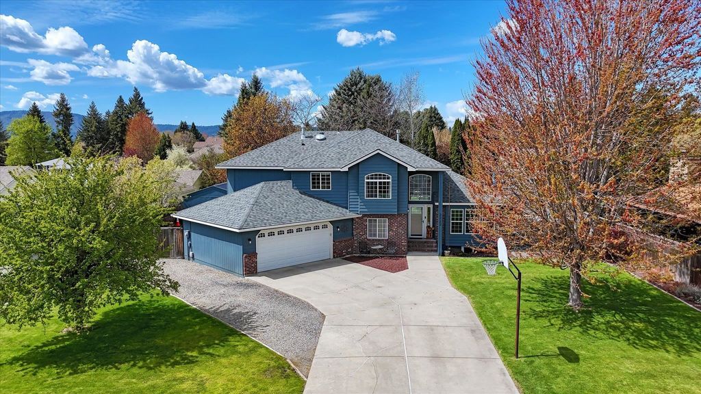 2222 S Progress Rd, Spokane, WA 99037