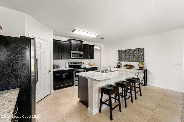 108 Alamere Drive SW, Palm Bay, FL 32908