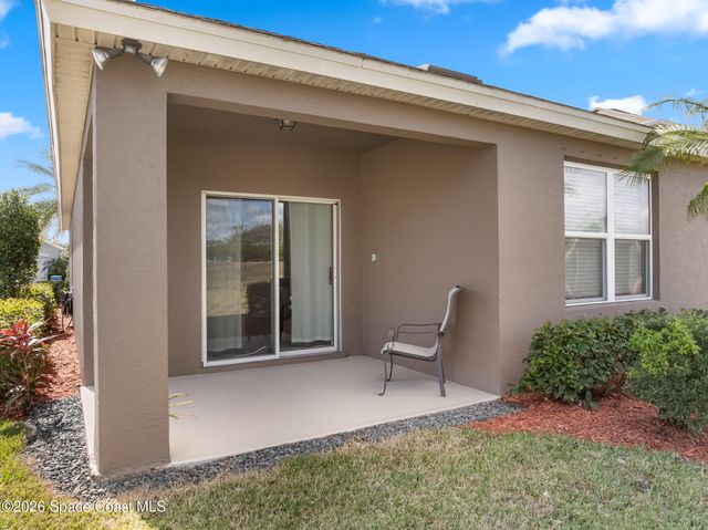 108 Alamere Drive SW, Palm Bay, FL 32908