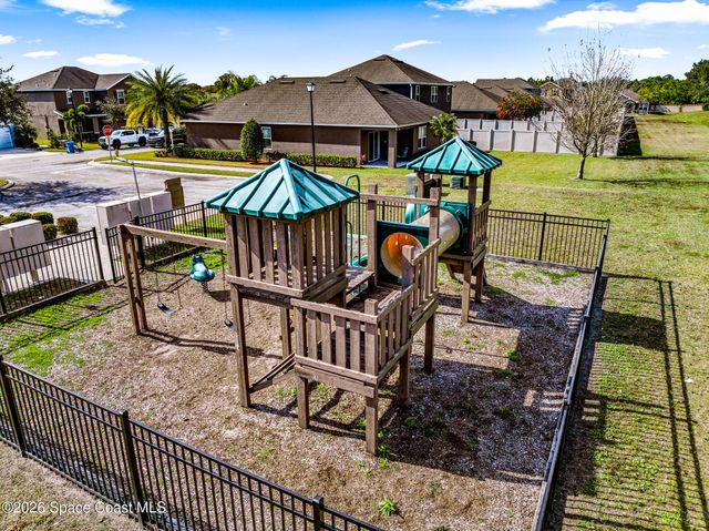 108 Alamere Drive SW, Palm Bay, FL 32908