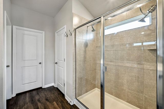 114 Grasslands TRL, Hutto, TX 78634