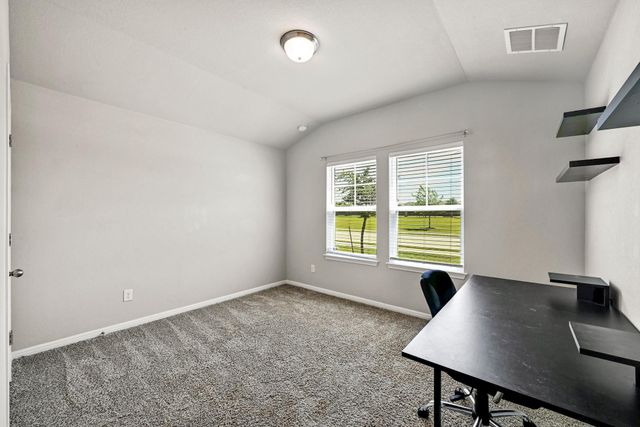 114 Grasslands TRL, Hutto, TX 78634