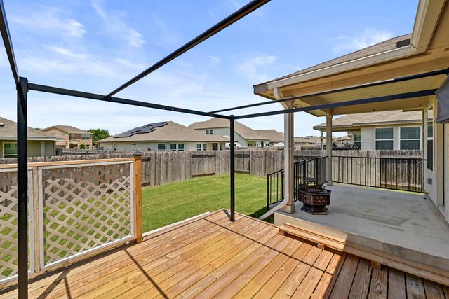 114 Grasslands TRL, Hutto, TX 78634